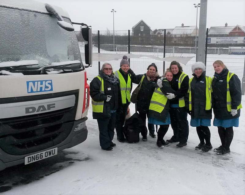 Huntingdon blood donation team in the snow