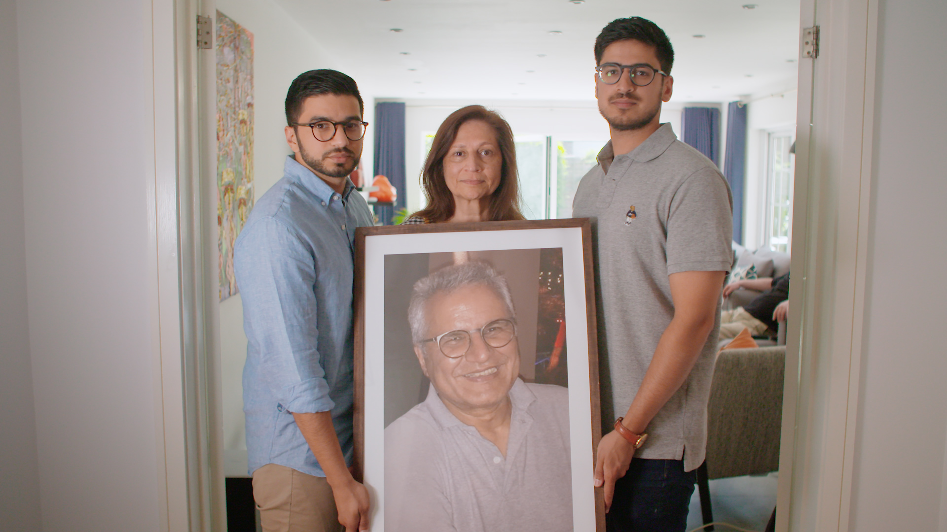 The Kakkad family with a photo of father, Bharat, who died and donated his organs early in 2019