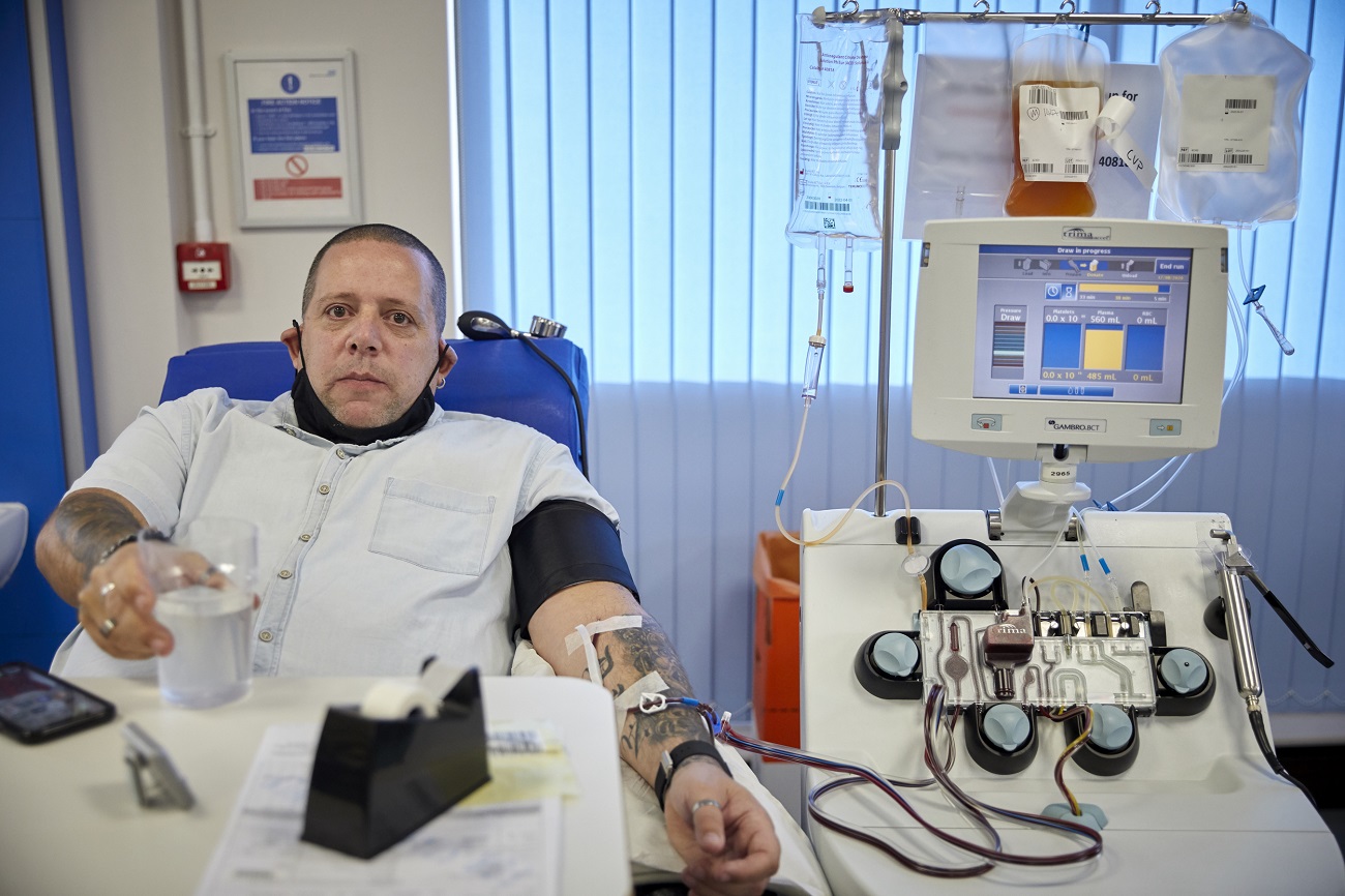 paul mates donating convalescent plasma manchester