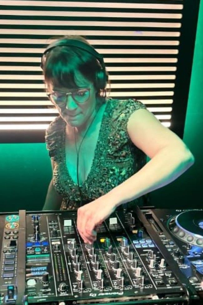 Sara DJing