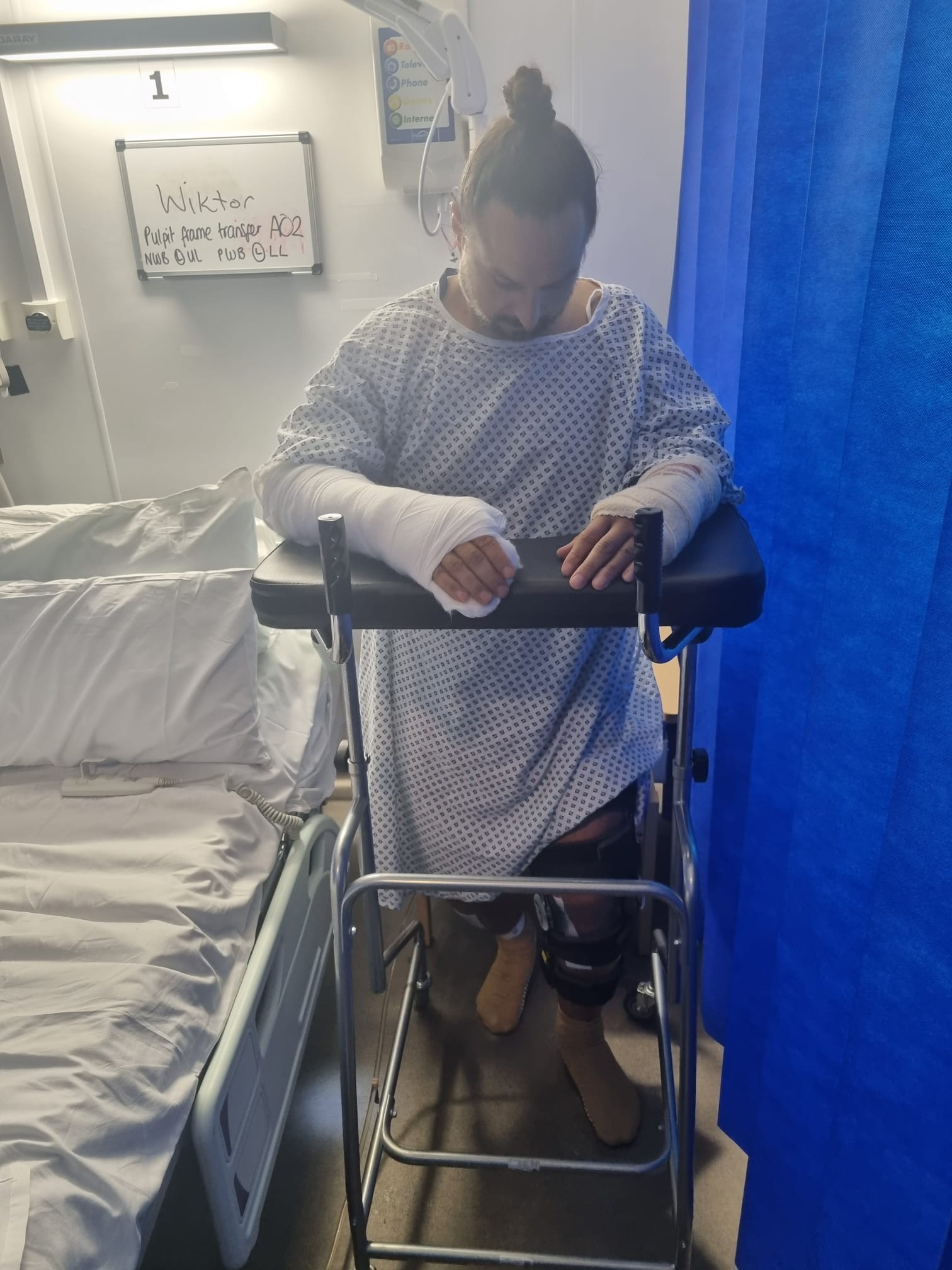 Wiktor recovering in hospital