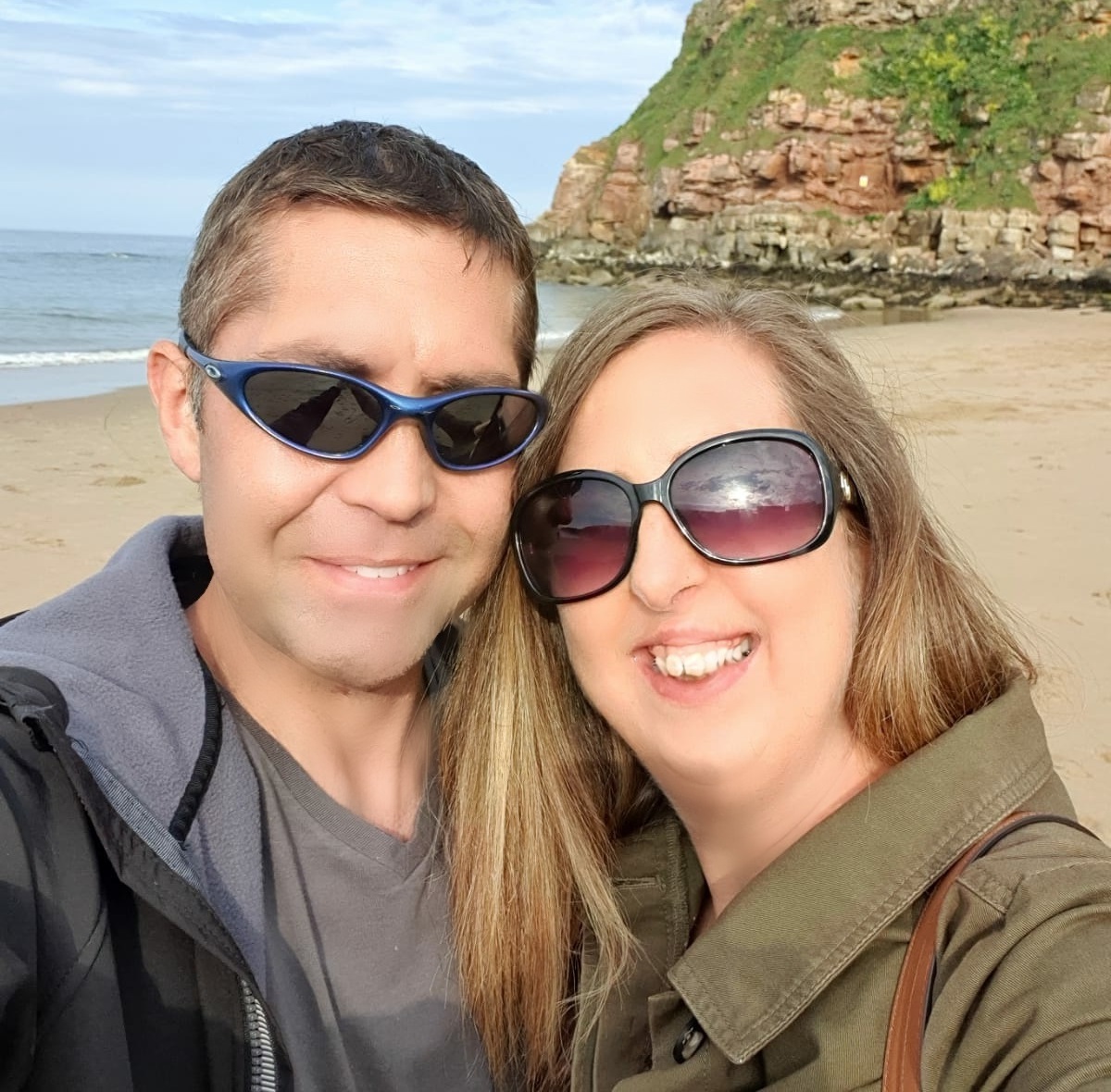 Wendy and Richard taking a sunny selfie on Tynemouth beach