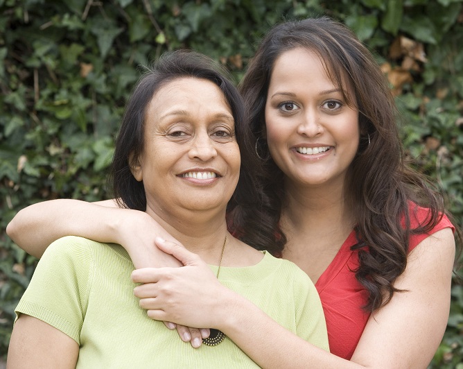 Swati and her mother Kanchan embracing